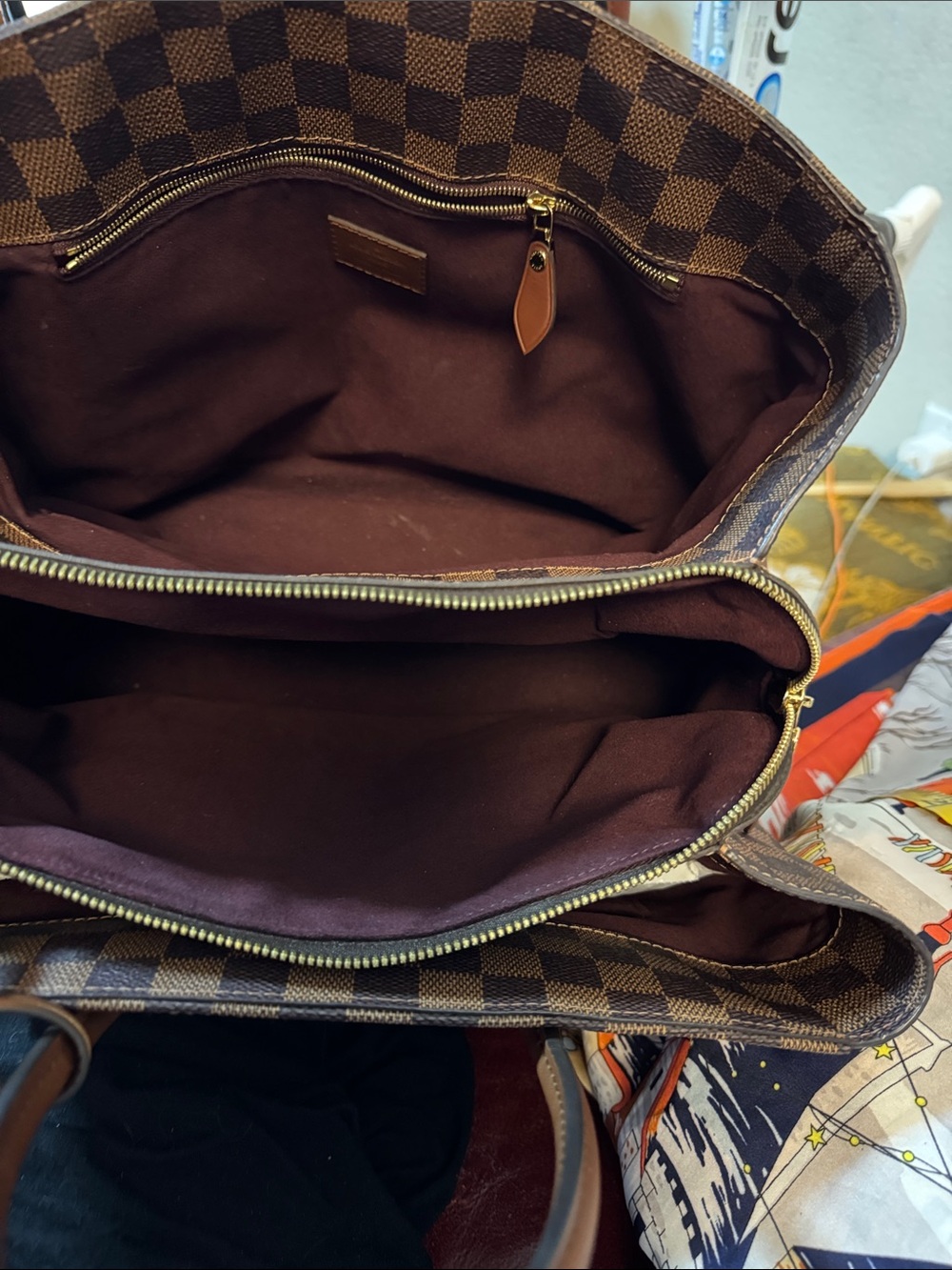 Louis Vuitton Brown Checkered Tote with Tan Handles - Picture 8 of 9